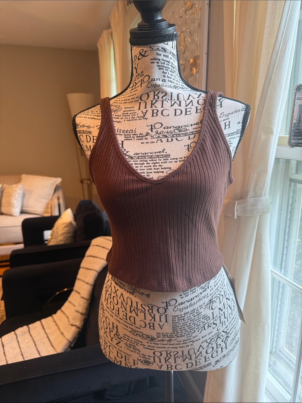 Reformation Ribbedi V-Neck Cropped Tank Top in Chocolate Brown